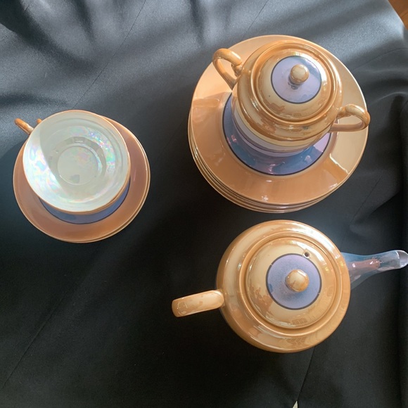 TT Takito Iridescent Hand Painted Lusterware Tea Set with Lunch/Dessert plates - Picture 4 of 15